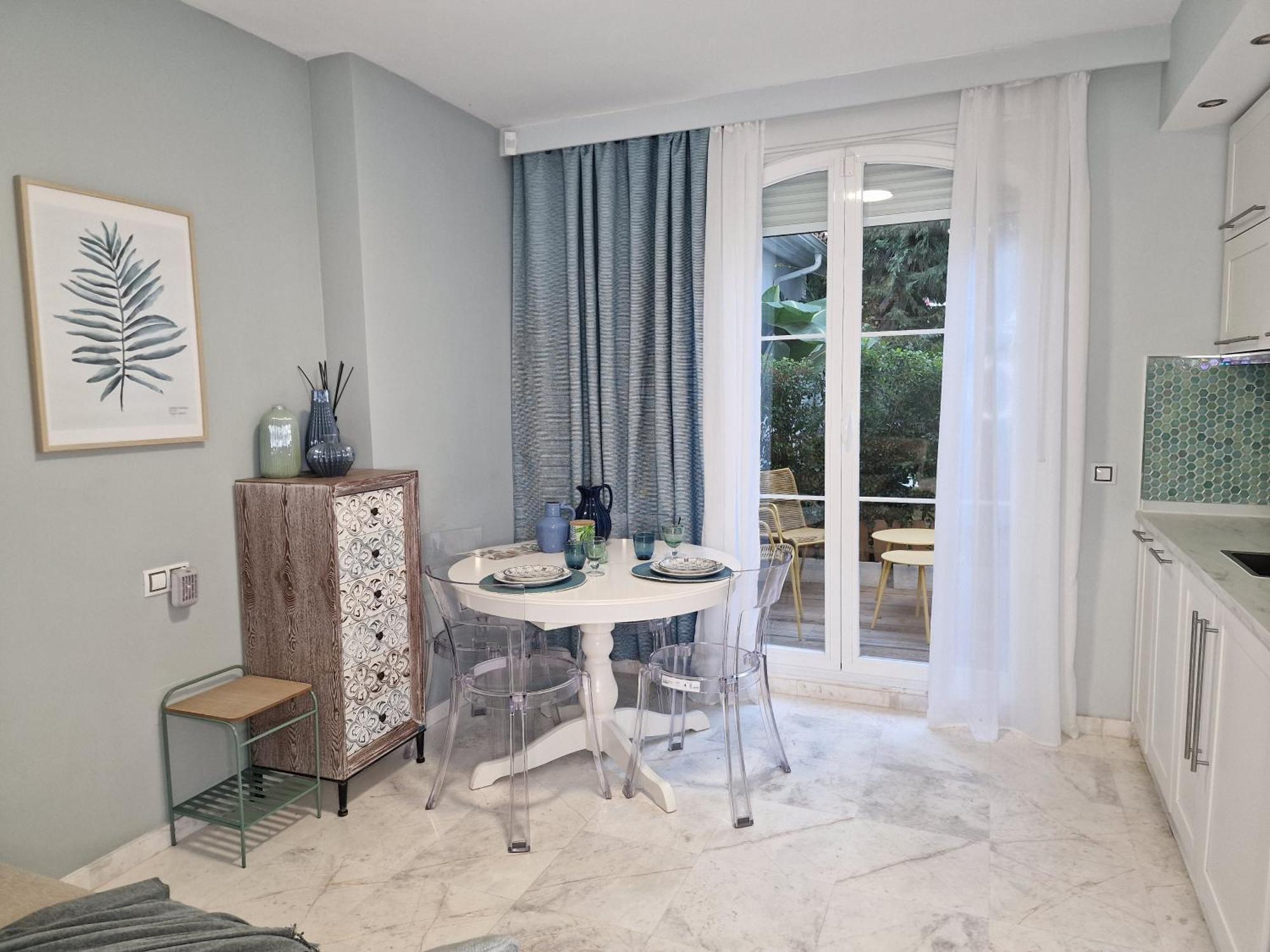 Sun & Palms - Cozy Flat In Quiet Neighbourhood With A Great Pool Area Málaga Exterior foto