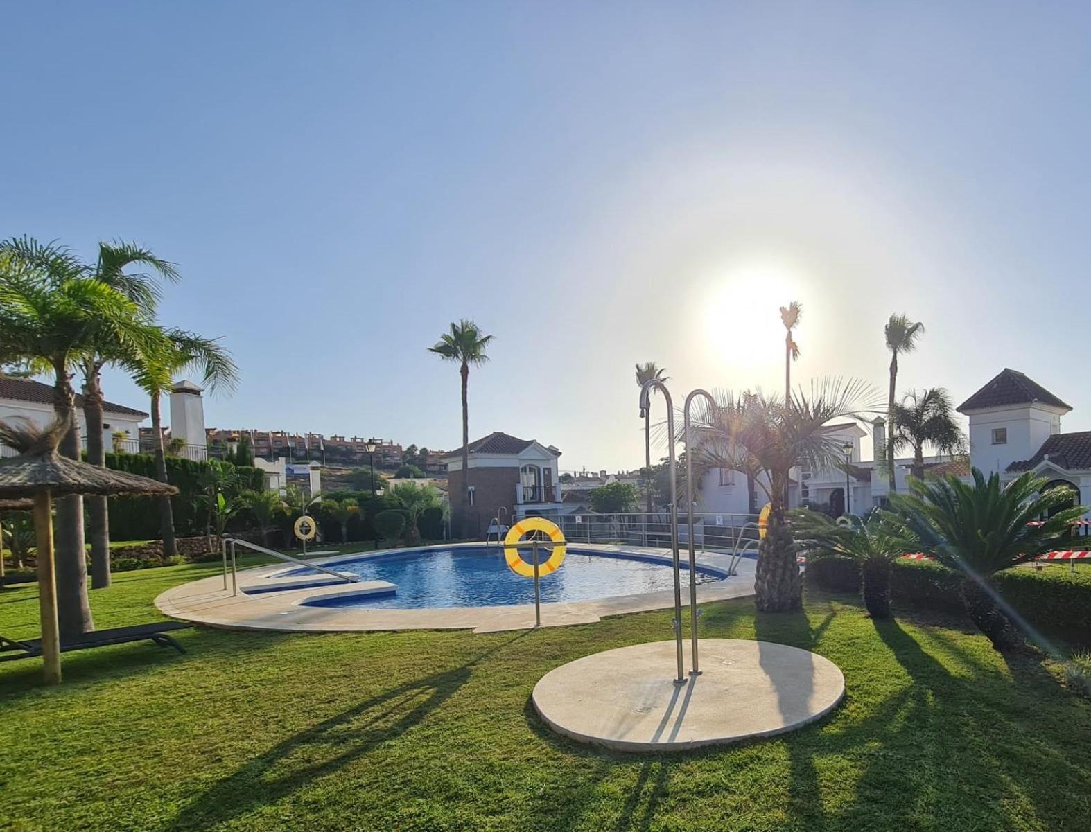Sun & Palms - Cozy Flat In Quiet Neighbourhood With A Great Pool Area Málaga Exterior foto