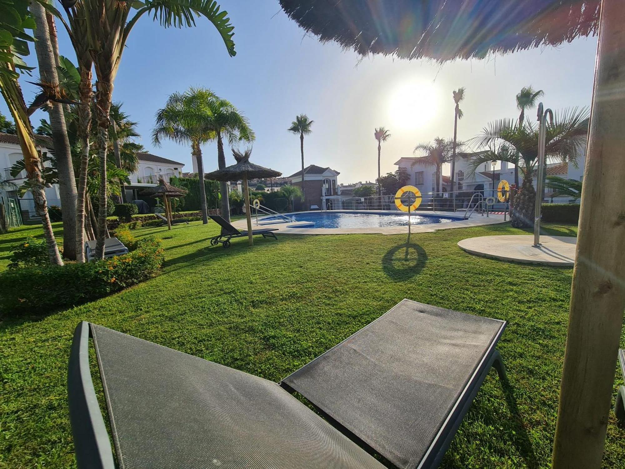 Sun & Palms - Cozy Flat In Quiet Neighbourhood With A Great Pool Area Málaga Exterior foto